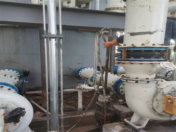 立山设备基础沉降下沉注浆加固增加荷载